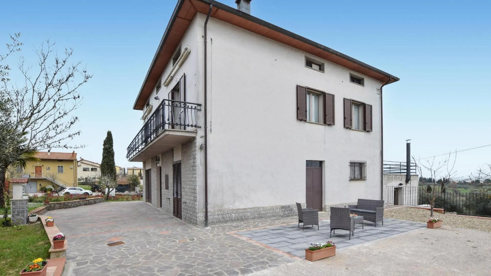 Holiday home Awesome Home In Marciano Della Chiana
