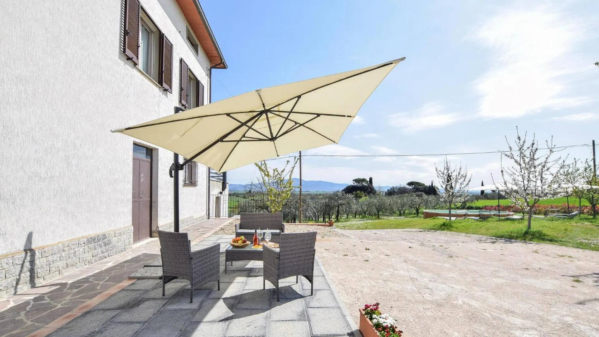 Holiday home Awesome Home In Marciano Della Chiana