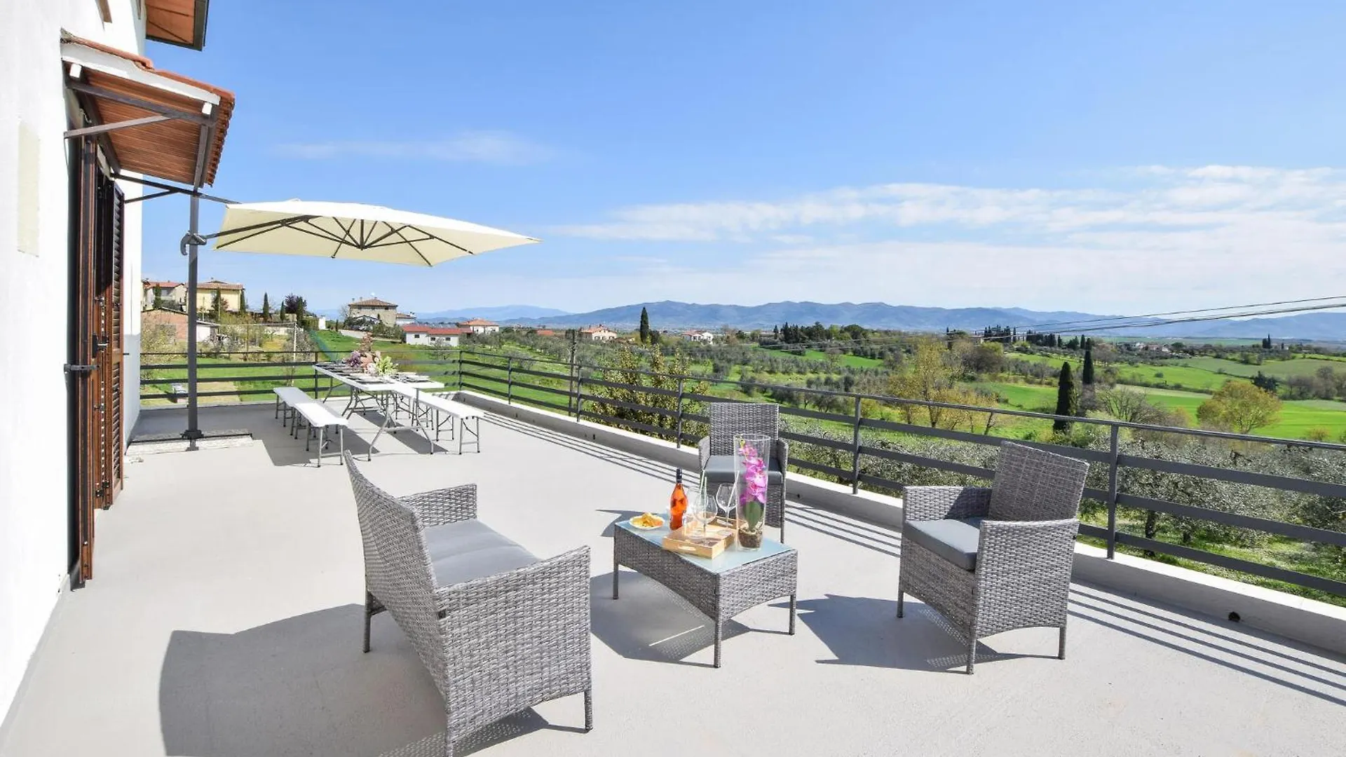 Holiday home Awesome Home In Marciano Della Chiana